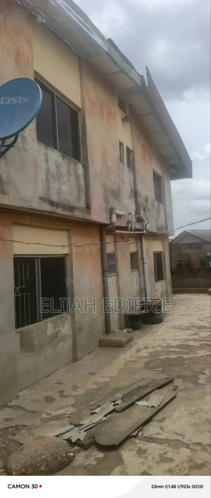 13bdrm Block of Flats in Toll Gate, Ifako-Ijaiye for sale in Ifako-Ijaiye