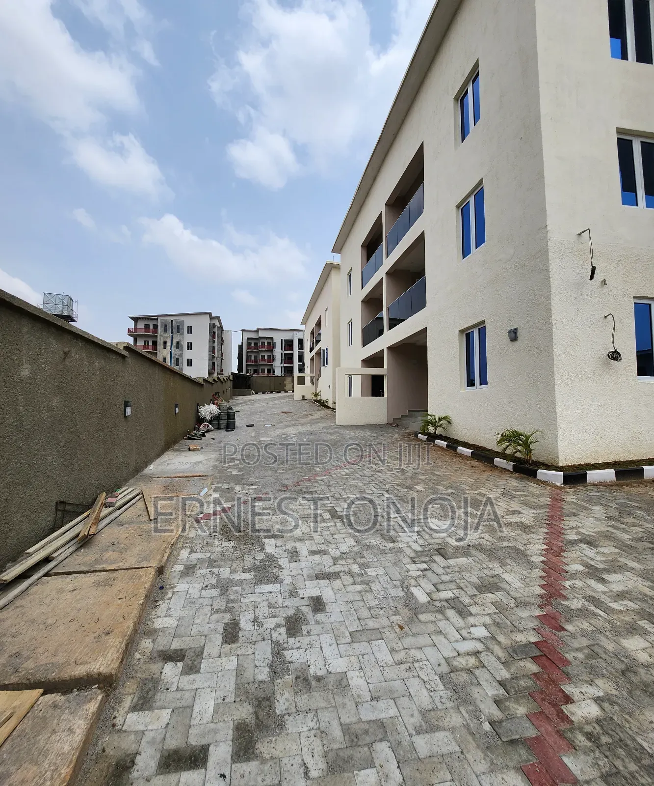 4bdrm Townhouse/Terrace in Apo Zone B for sale in Zone B