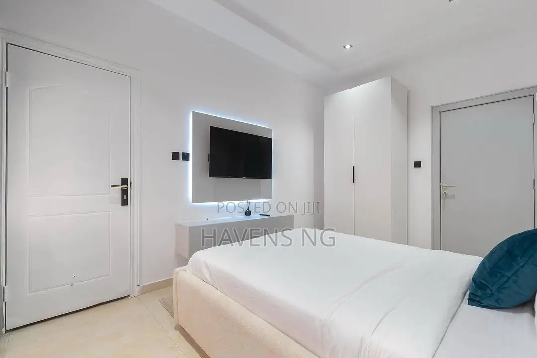 3-bedroom Apartment Located On Freedom Way, Lekki Phase 1. in Lekki Phase 1
