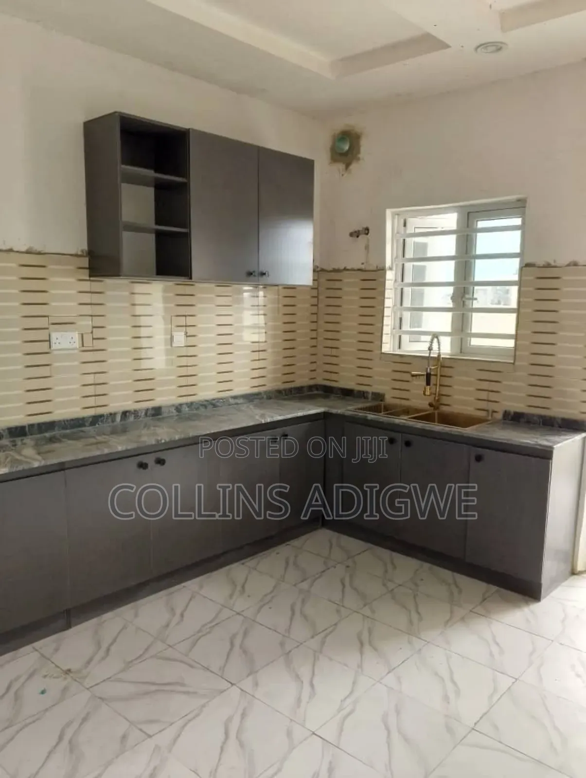 2bdrm Apartment in Gated Estate Ogombo for rent in Ogombo