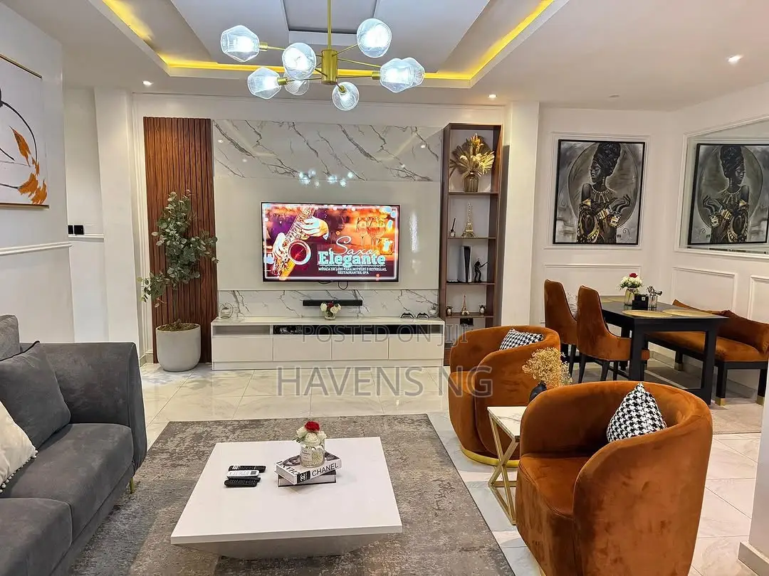 Smart Luxury 2 Bedroom Apartment With Swimming Pool and Ps5 in Lekki Phase 1