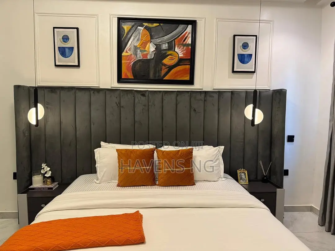 Smart Luxury 2 Bedroom Apartment With Swimming Pool and Ps5 in Lekki Phase 1