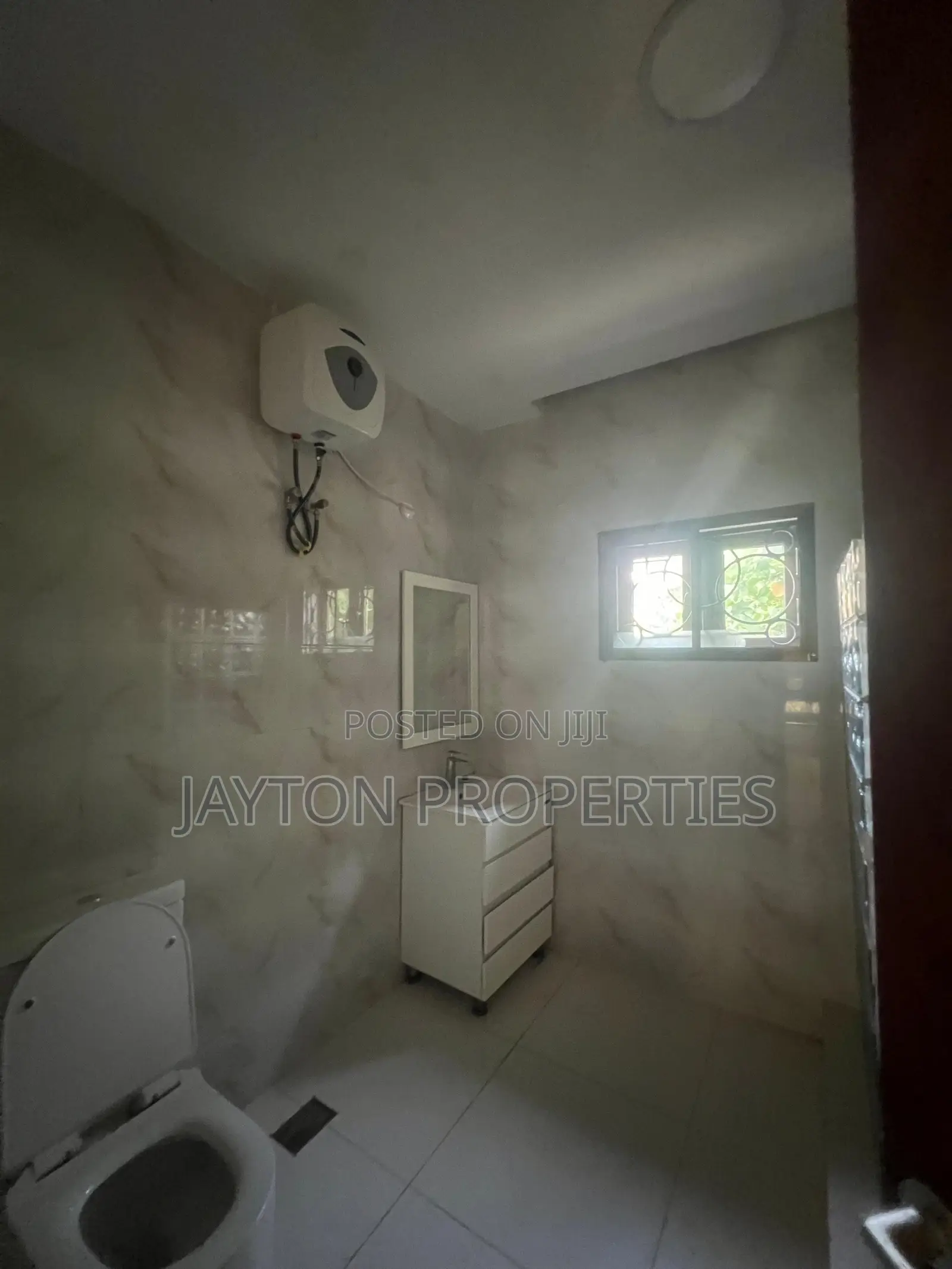 3bdrm Duplex in Utako for rent in Utako