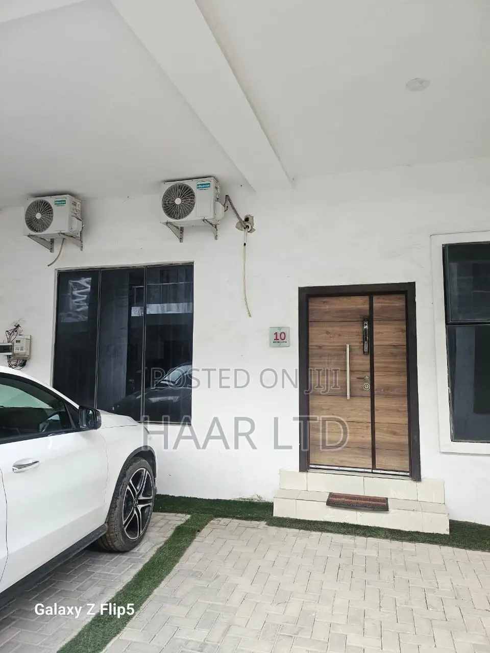 Monthly Room Per Month With Pool and Wi-Fi in Lekki Phase 2