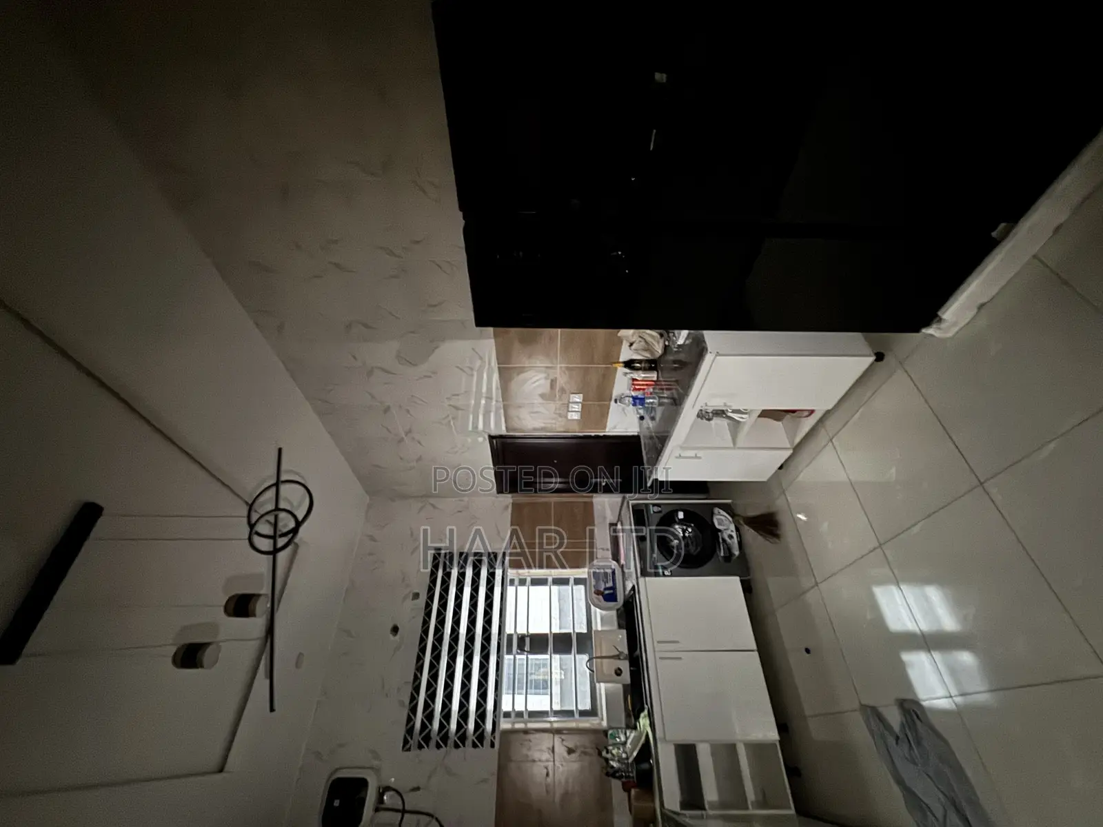 Monthly Room Per Month With Pool and Wi-Fi in Lekki Phase 2