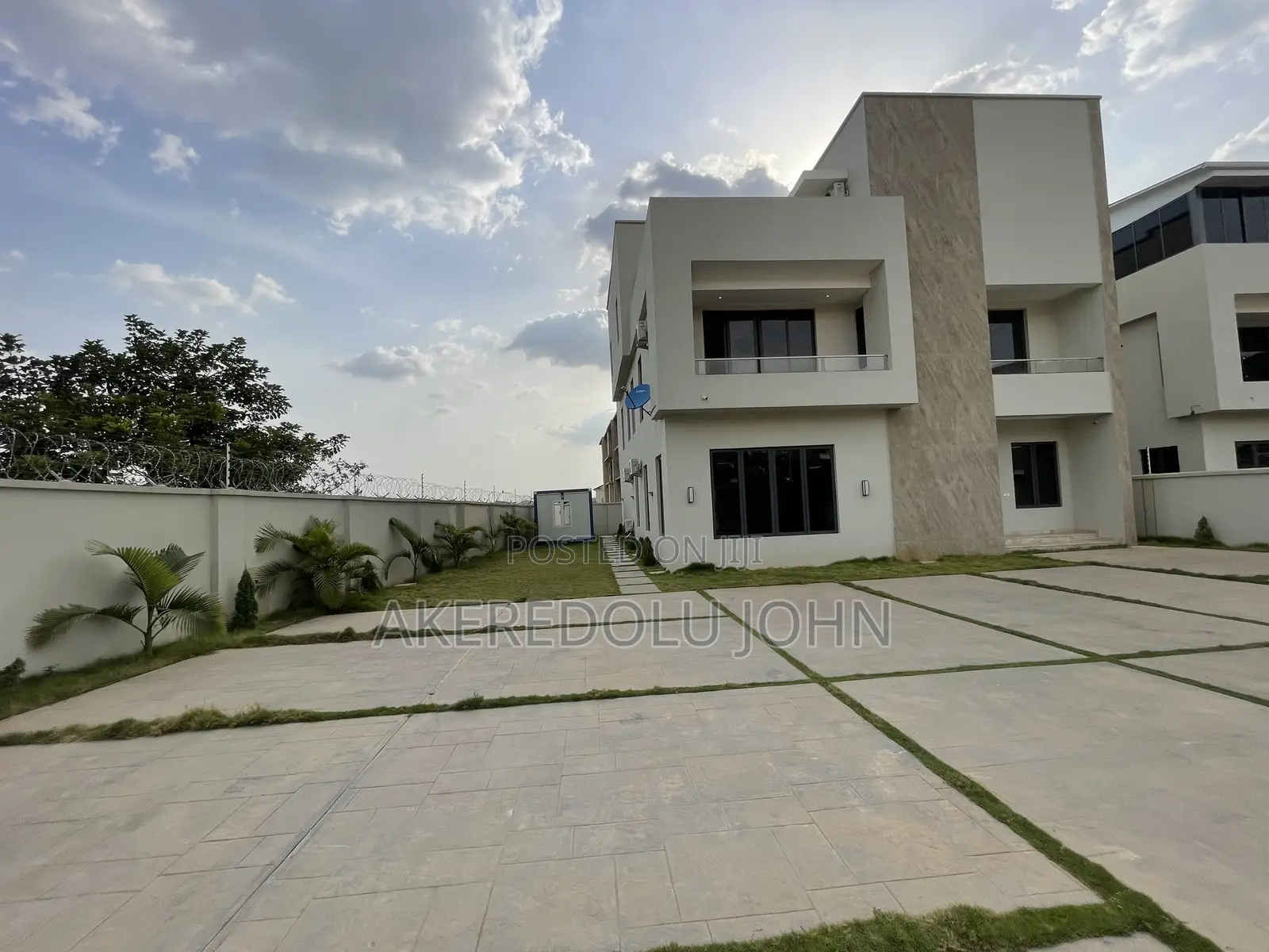 5bdrm Duplex in Katampe Extension for sale in Katampe Extension