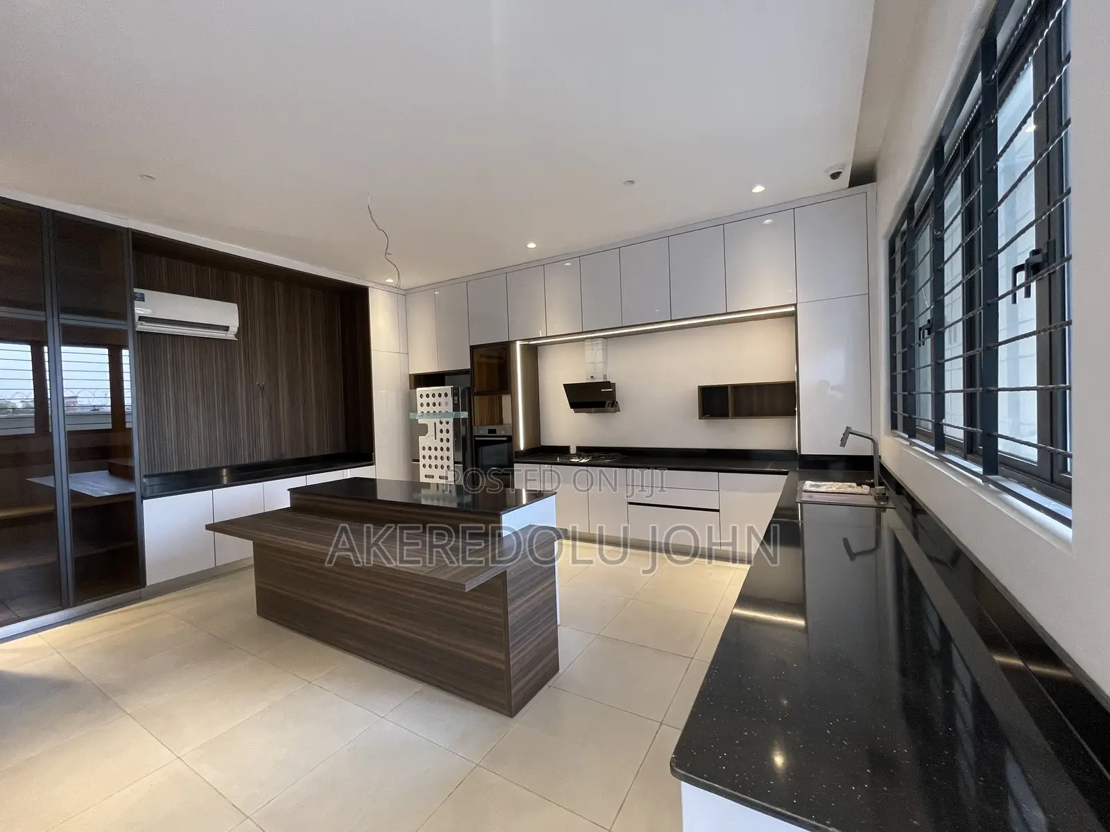5bdrm Duplex in Katampe Extension for sale in Katampe Extension