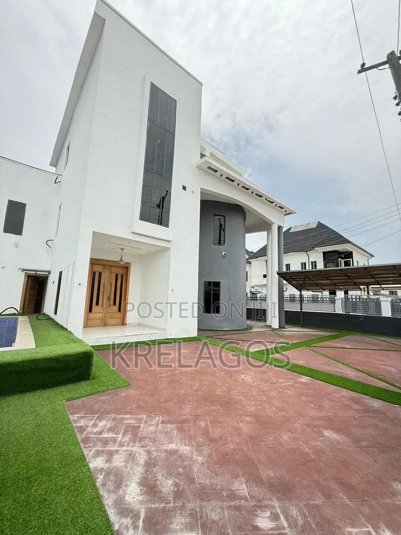 5bdrm Duplex in Ajah, Off Lekki-Epe Expressway for sale in Off Lekki-Epe Expressway