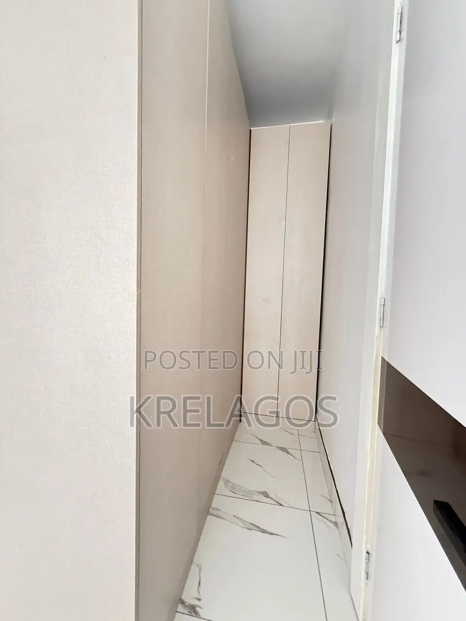 5bdrm Duplex in Ikota for sale in Ikota