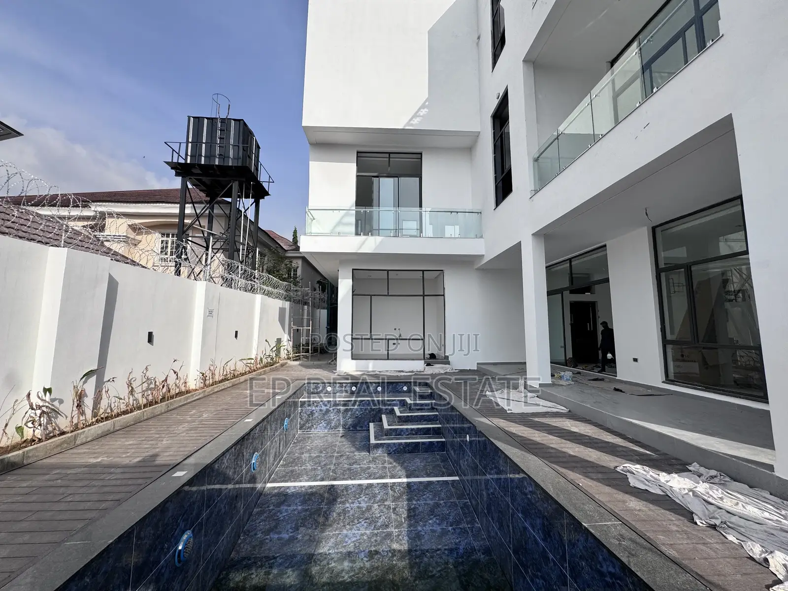 7bdrm Mansion in Asokoro for sale in Asokoro
