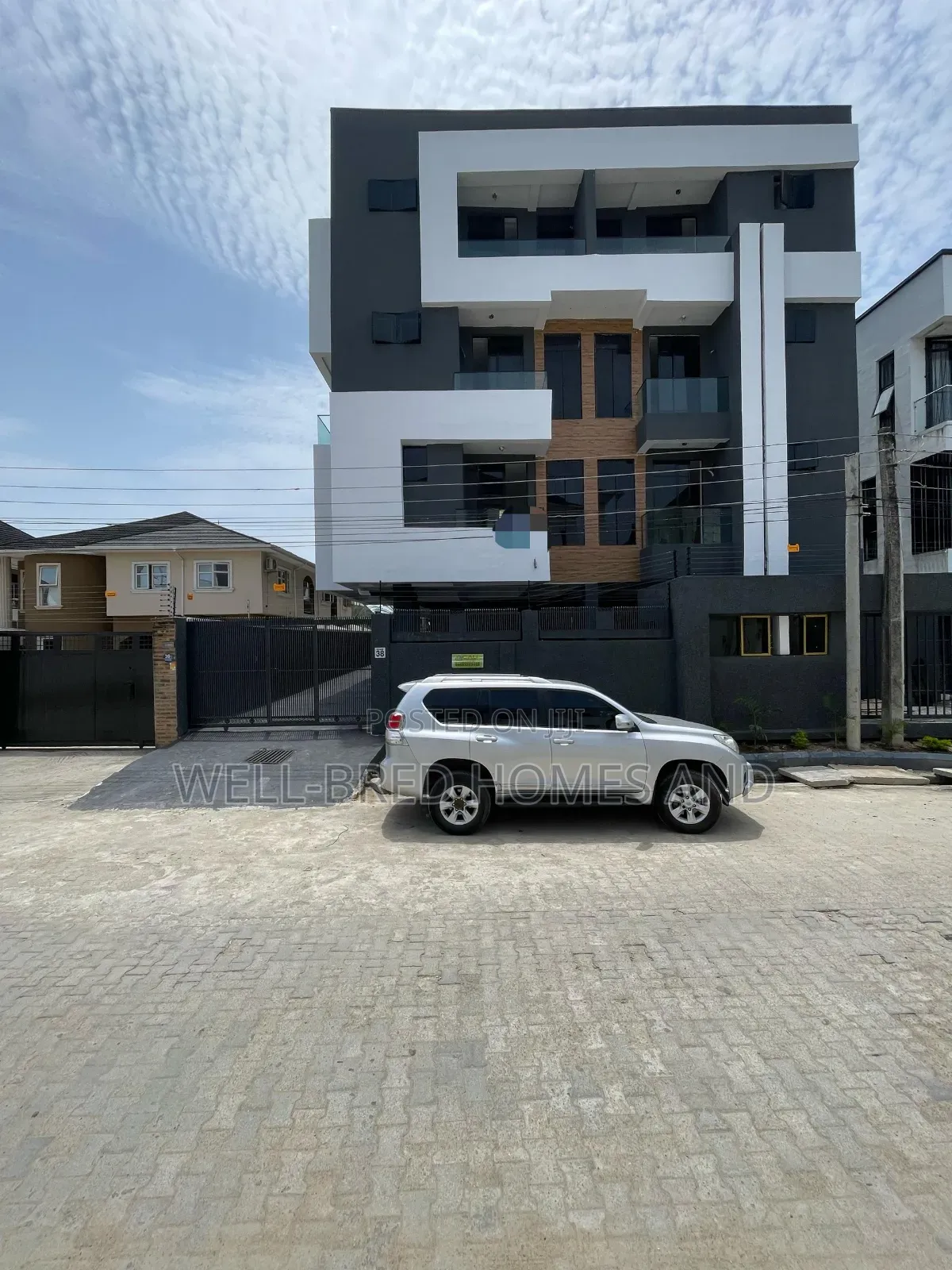 2bdrm Apartment in Ikate Lekki Lagos for sale in Lekki