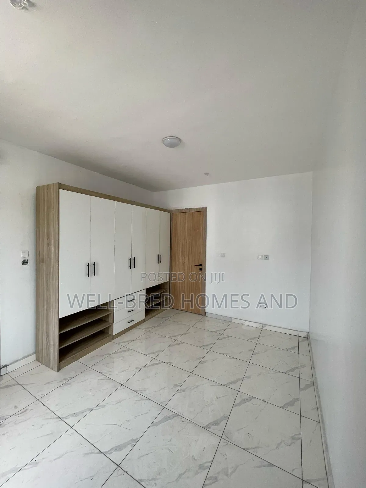 2bdrm Apartment in Ikate Lekki Lagos for sale in Lekki
