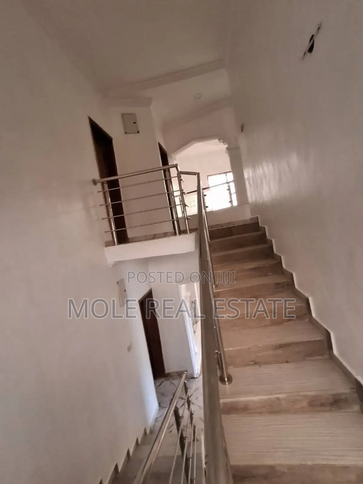 3 Floor Open Plan Office 4 Lease Egbeda Idimu Avule Odu B/S in Egbeda / Egbeda