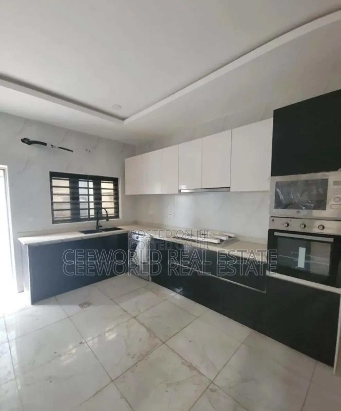 4bdrm Duplex in Carlton Gate Estate, Akobo for sale in Akobo