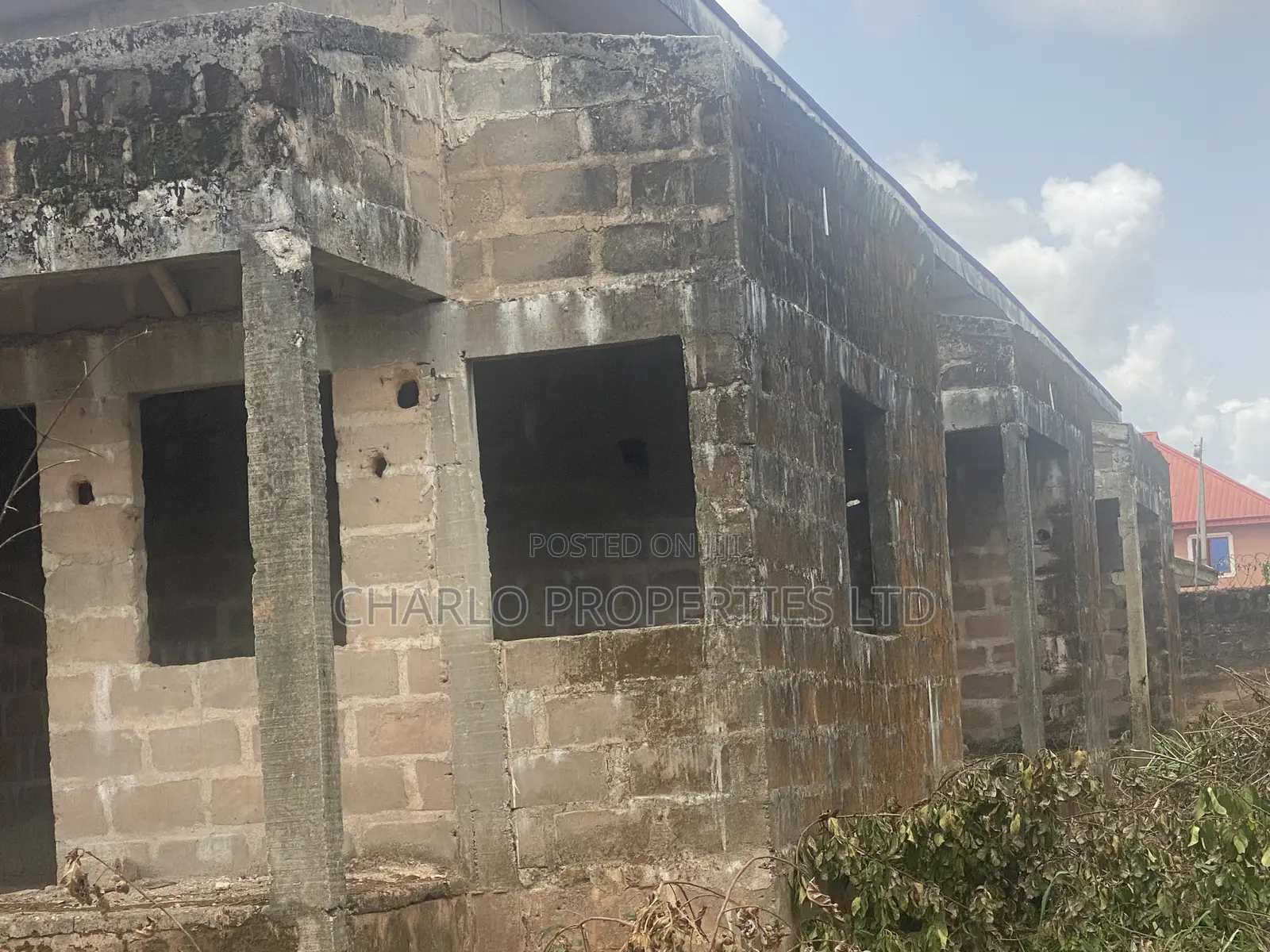 6bdrm Block of Flats in Benin City for sale in Benin City