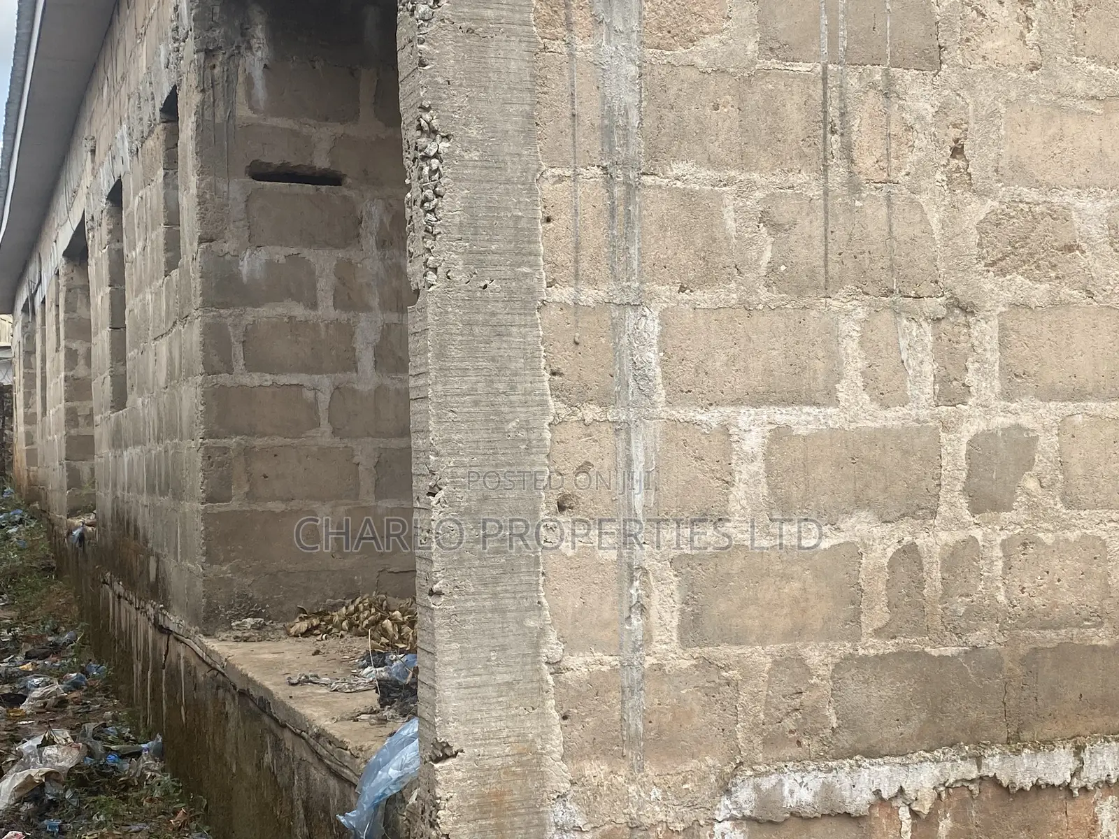 6bdrm Block of Flats in Benin City for sale in Benin City