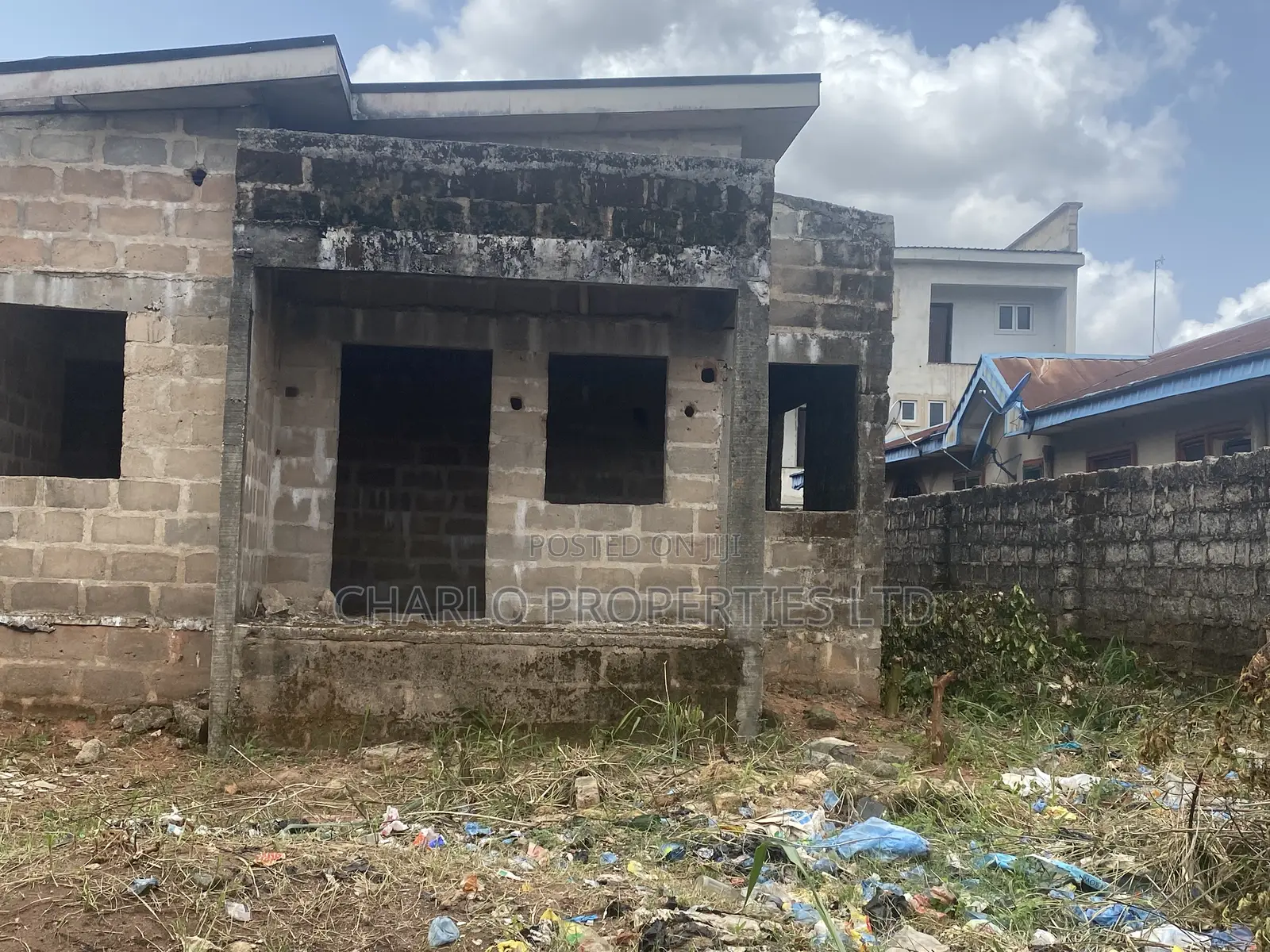 6bdrm Block of Flats in Benin City for sale in Benin City