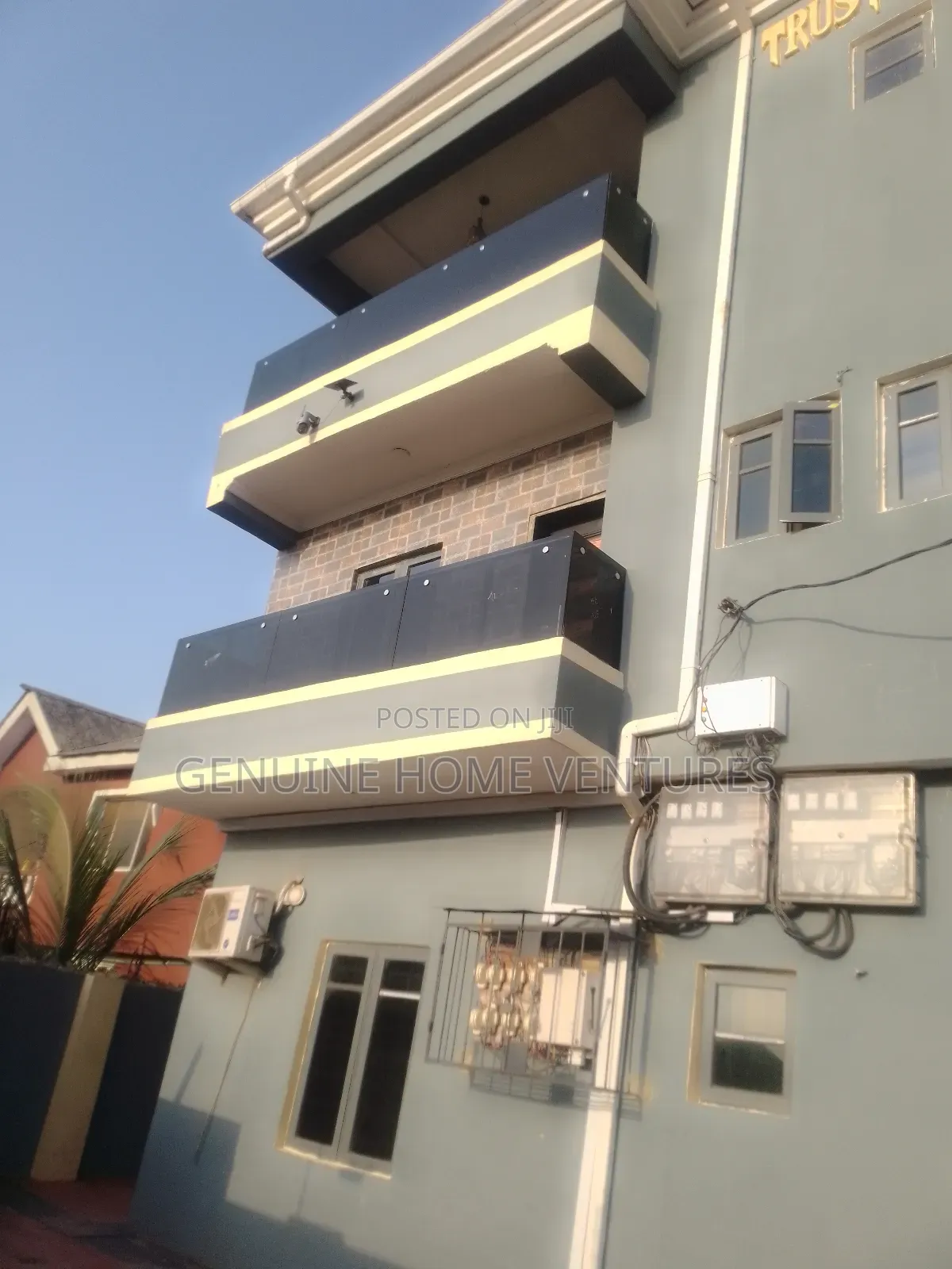 Short Let Apartment in Agric Ikorodu in Jumofak