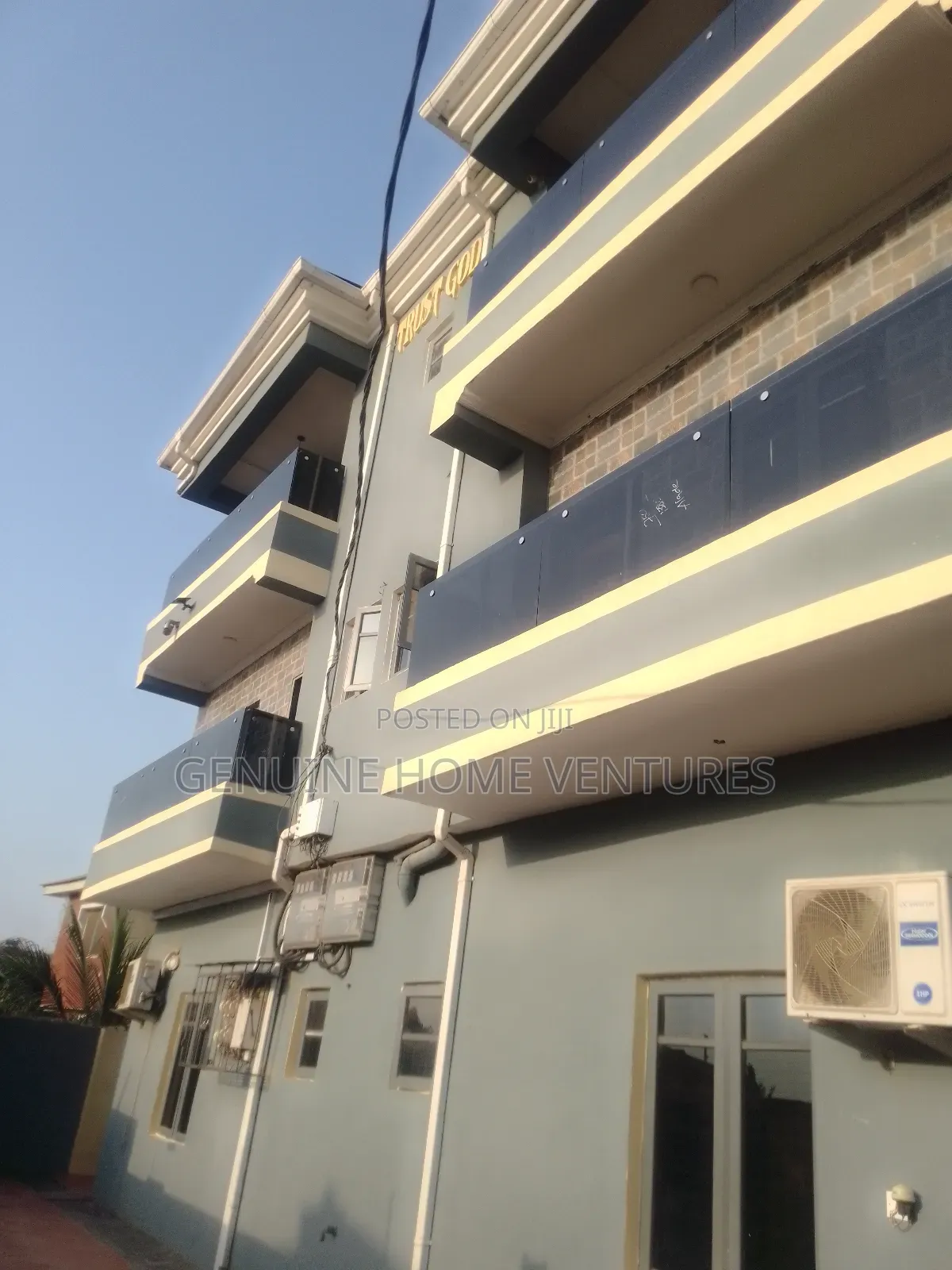 Short Let Apartment in Agric Ikorodu in Jumofak