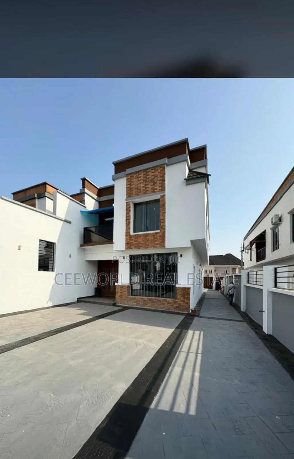 5bdrm Apartment in Carlton Gate Estate, Akobo for sale in Akobo