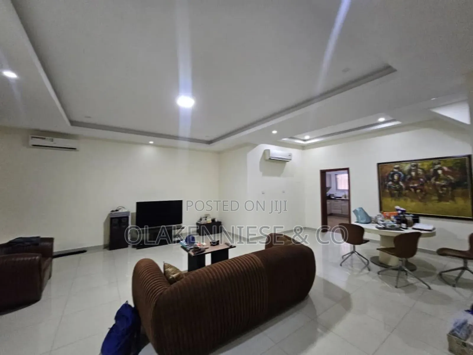 3bdrm Duplex in Kunsela, Ikate for sale in Ikate