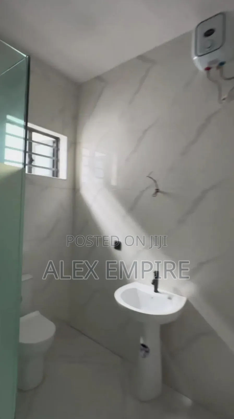 5bdrm Duplex in Ago Palace for sale in Ago Palace