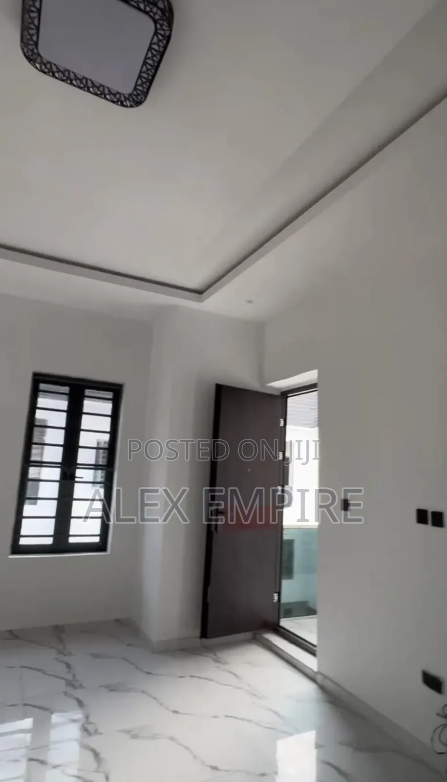 5bdrm Duplex in Ago Palace for sale in Ago Palace