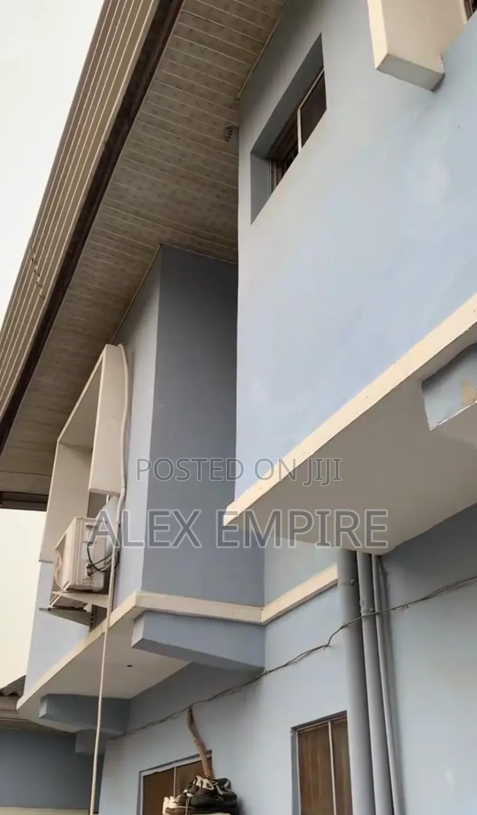 3bdrm Block of Flats in Ago Palace for sale in Ago Palace
