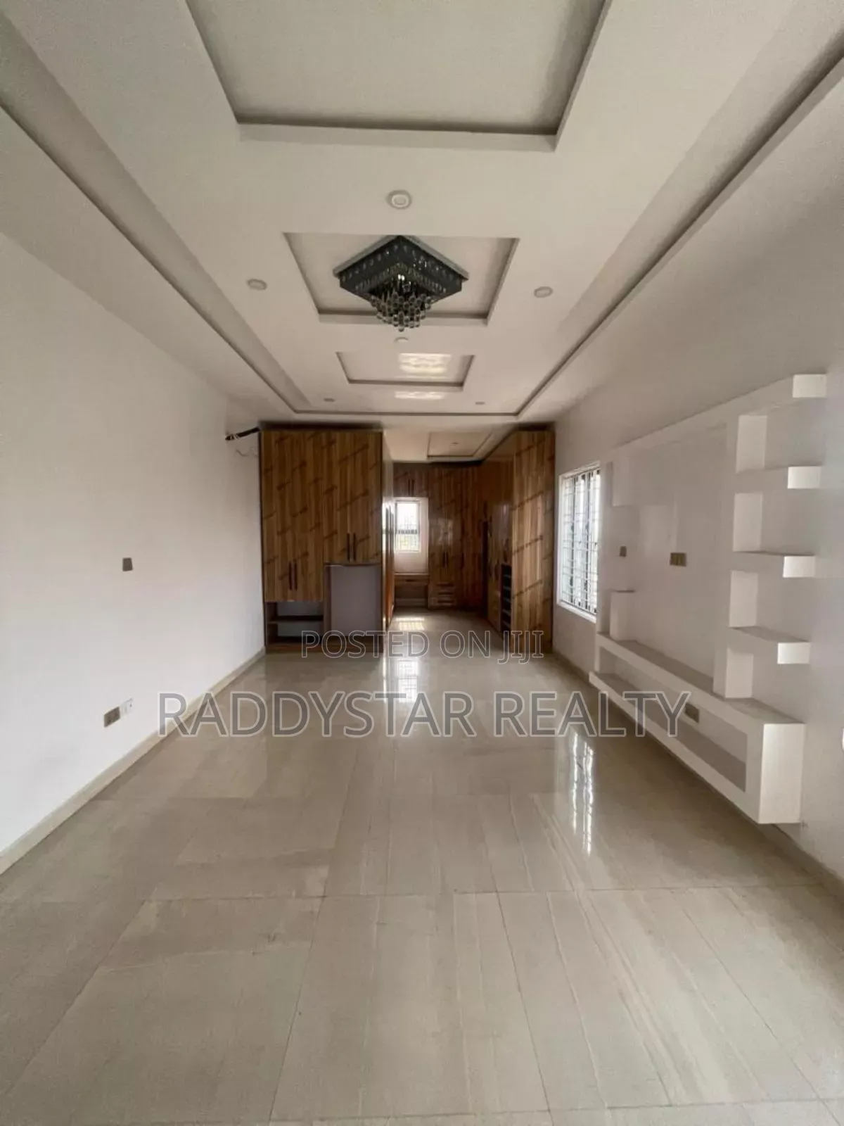Furnished 5bdrm Duplex in Omole Phase 2 for sale in Omole Phase 2