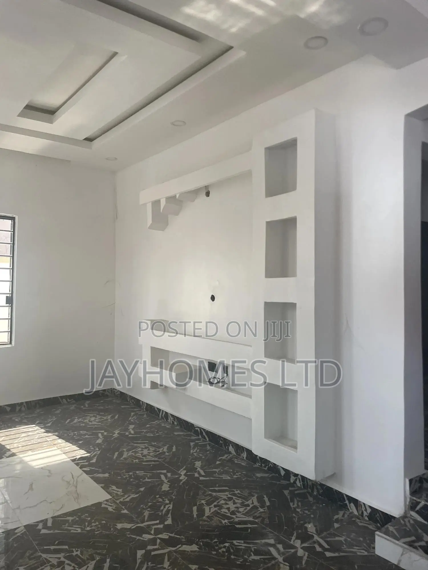 5bdrm Duplex in Vanguard Asaba, Oshimili South for sale in Oshimili South