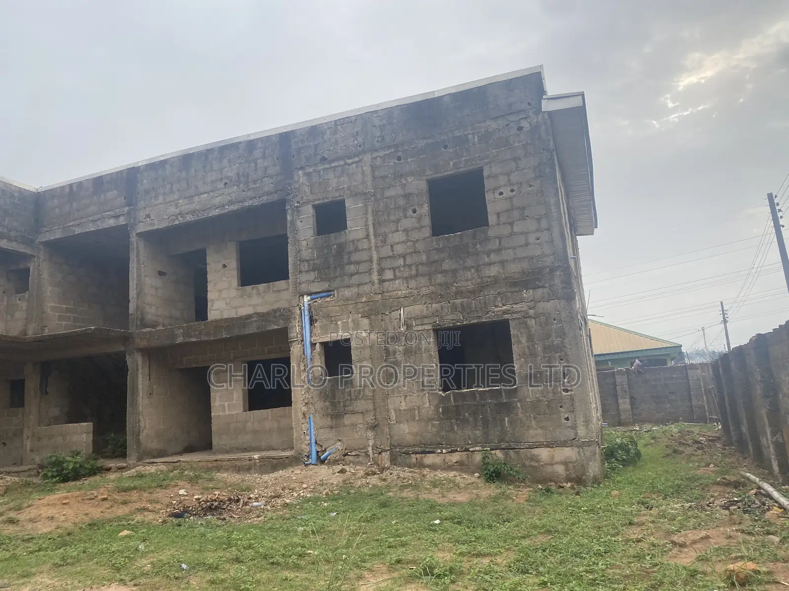 20bdrm Block of Flats in Benin City for sale in Benin City