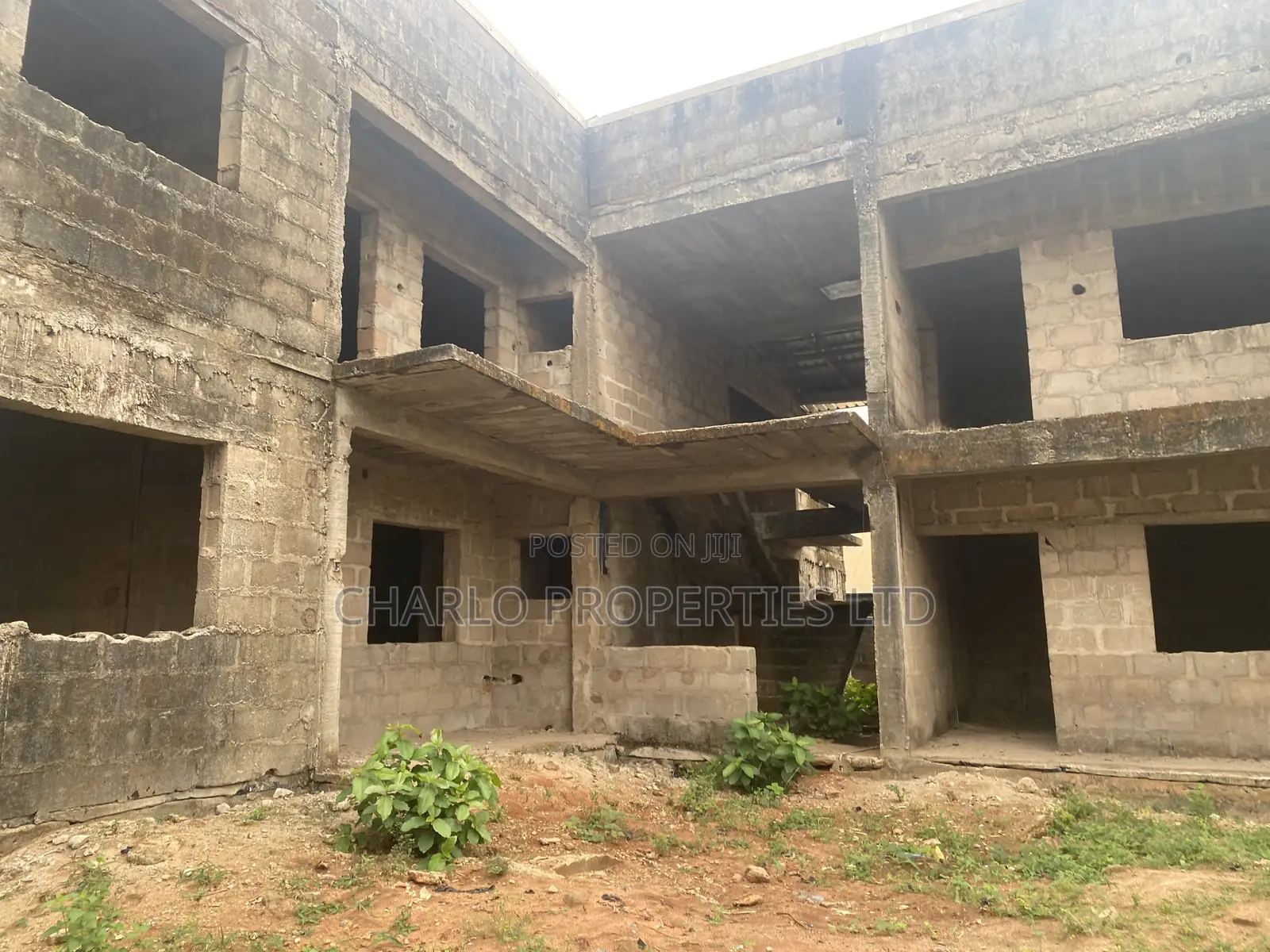 20bdrm Block of Flats in Benin City for sale in Benin City