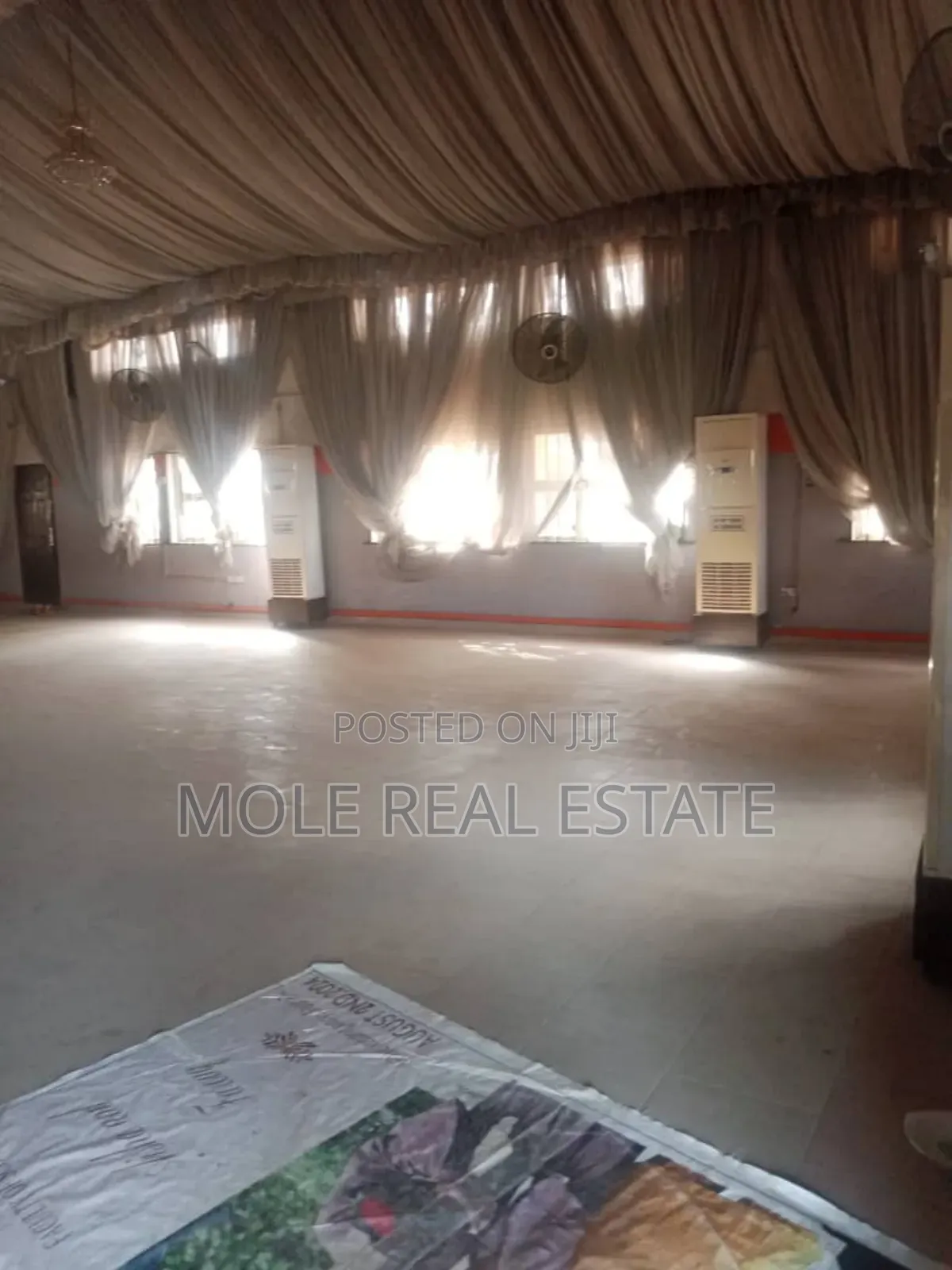 Smart Investor Roi Funtional Event Center Lasu Expressway in Igando / Ikotun/Igando