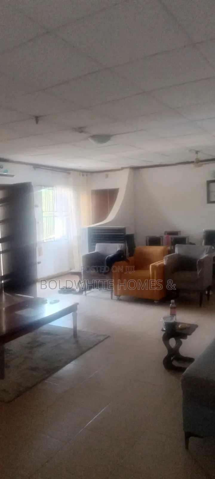 3bedroom Flat Shortlet Apartment in Oke-Ira / Ogba