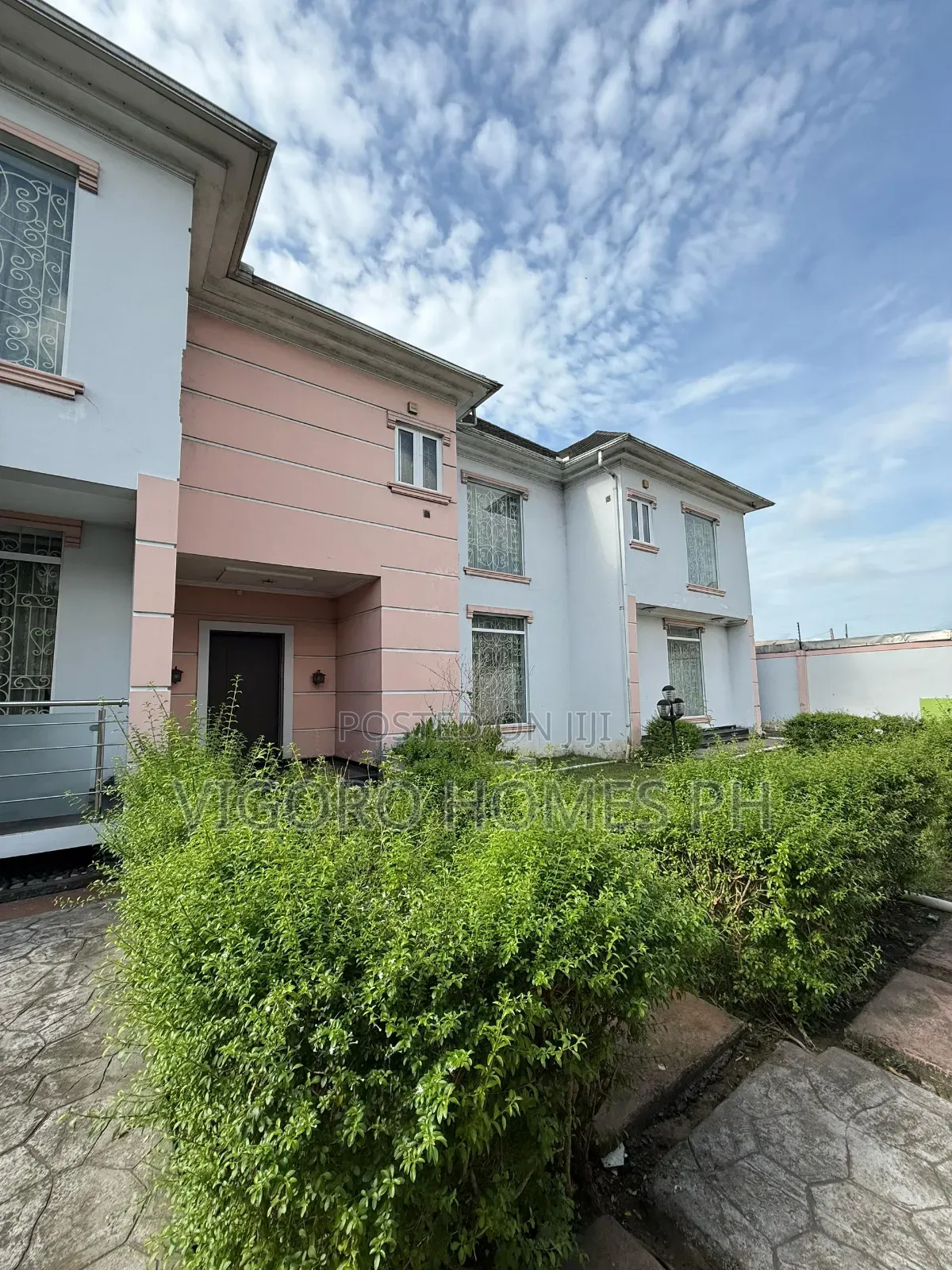 5bdrm House in Chinda, Port-Harcourt for sale in Port-Harcourt