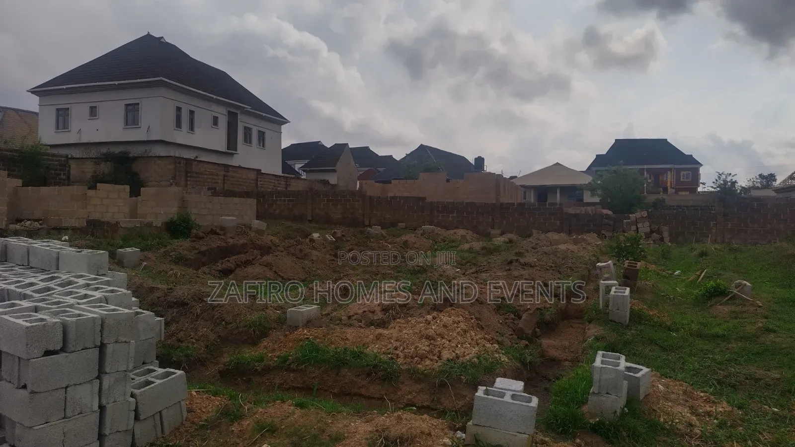 Lovely 1 Plot of Land Near T Junction Elebu Off Akala Expres in Ibadan