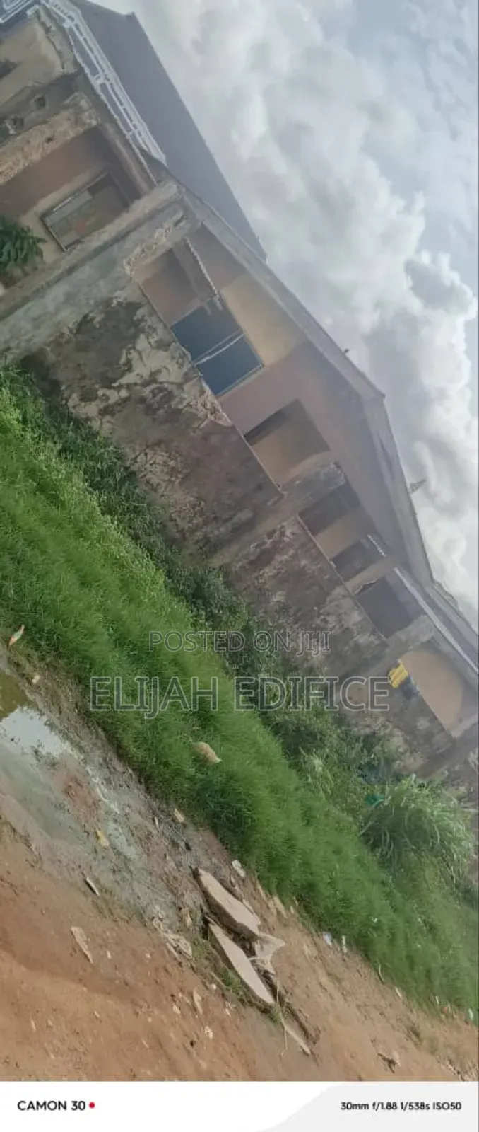 15bdrm Block of Flats in Ajegunle Alakuko for sale in Alakuko