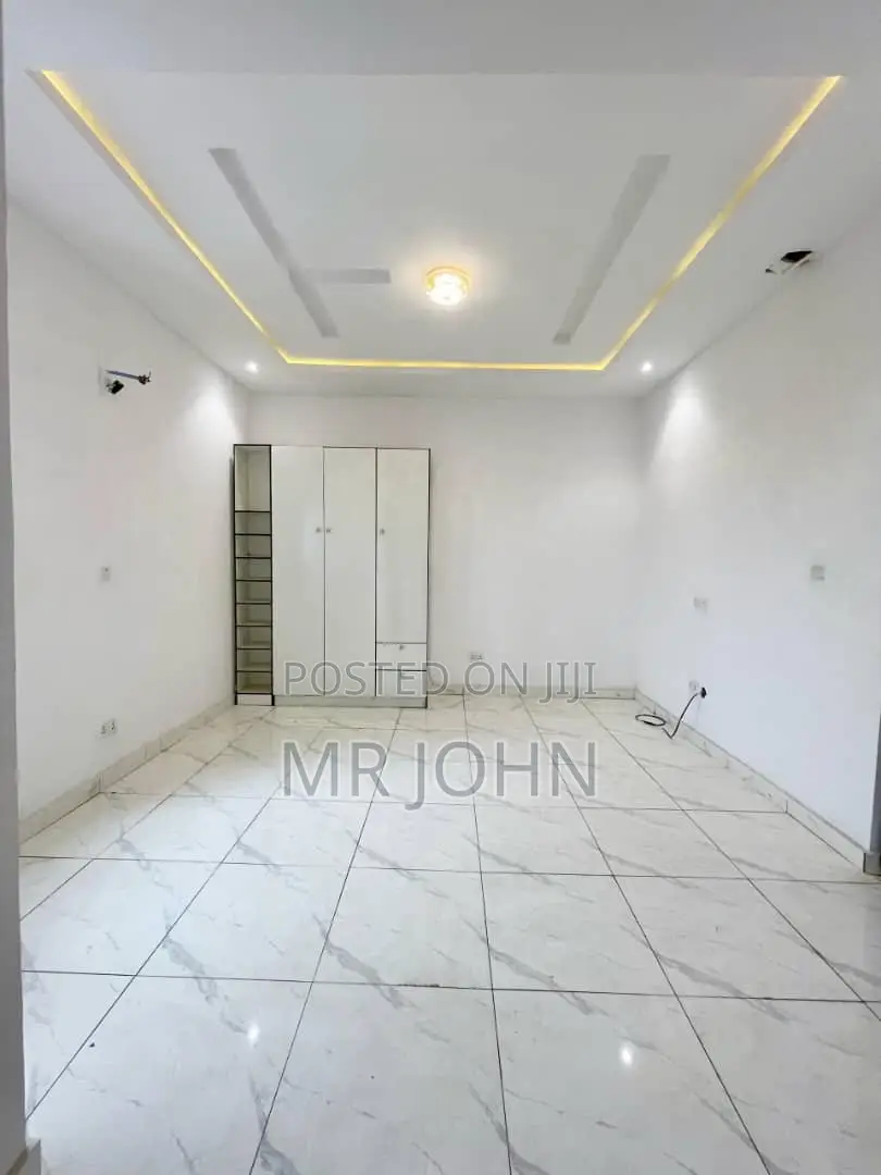3bdrm Duplex in Bj Pr, Lekki for sale in Lekki