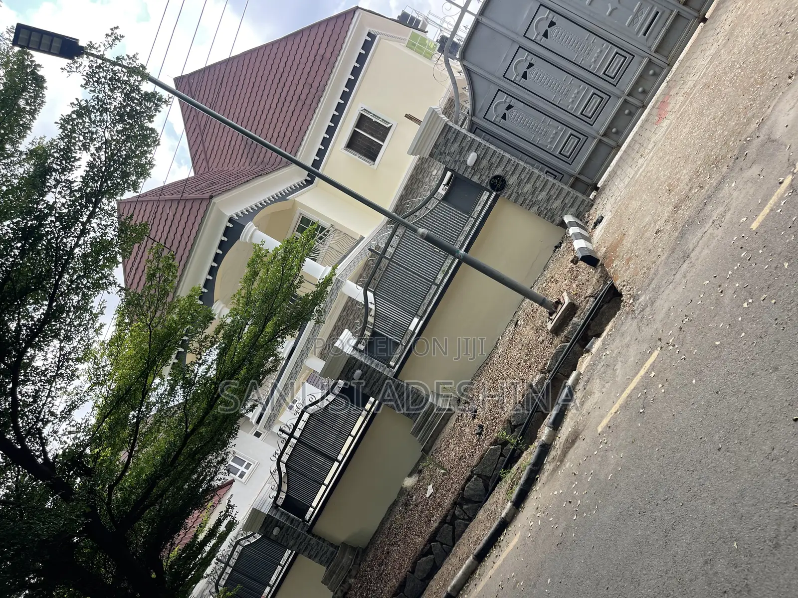 4bdrm Duplex in Gwarimpa Estate By, Gwarinpa for rent in Gwarinpa
