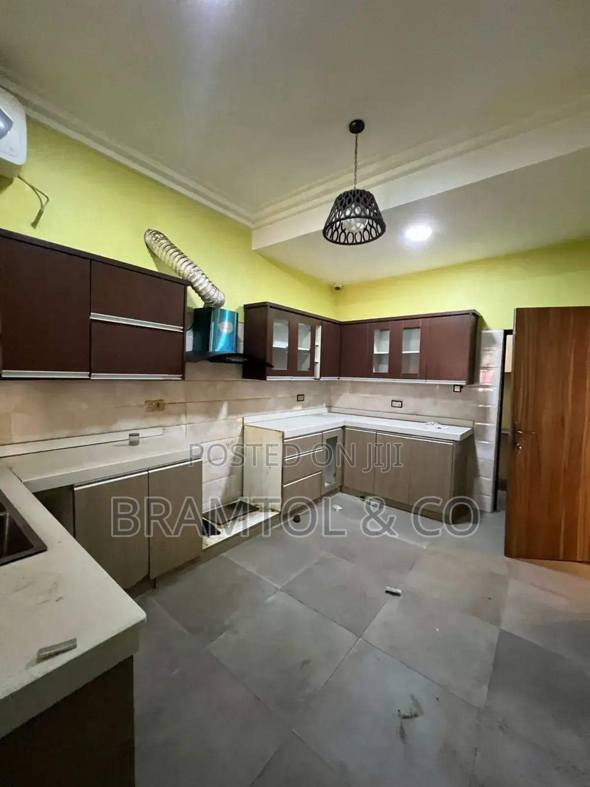 3bdrm Block of Flats in Jahi for rent in Jahi