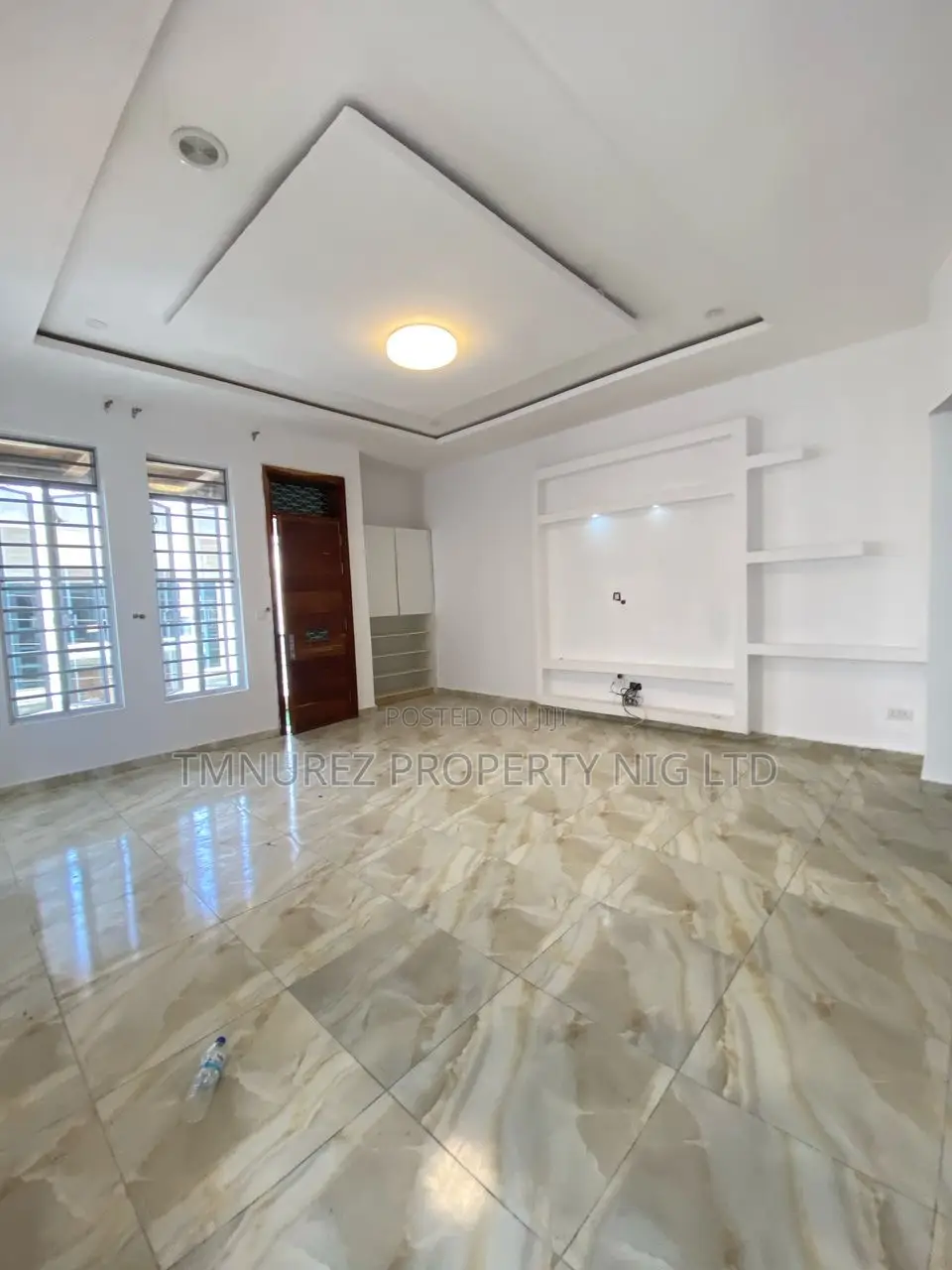 Studio Apartment in Oral Estate, Chevron for rent in Chevron