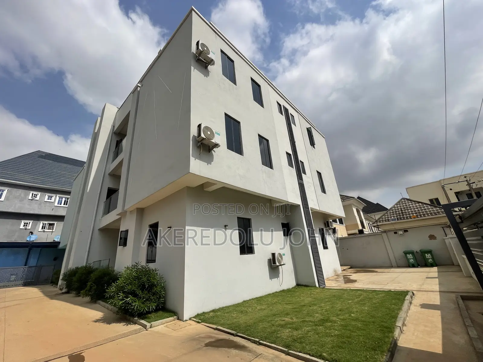 Furnished 2bdrm Block of Flats in Durumi for rent in Durumi