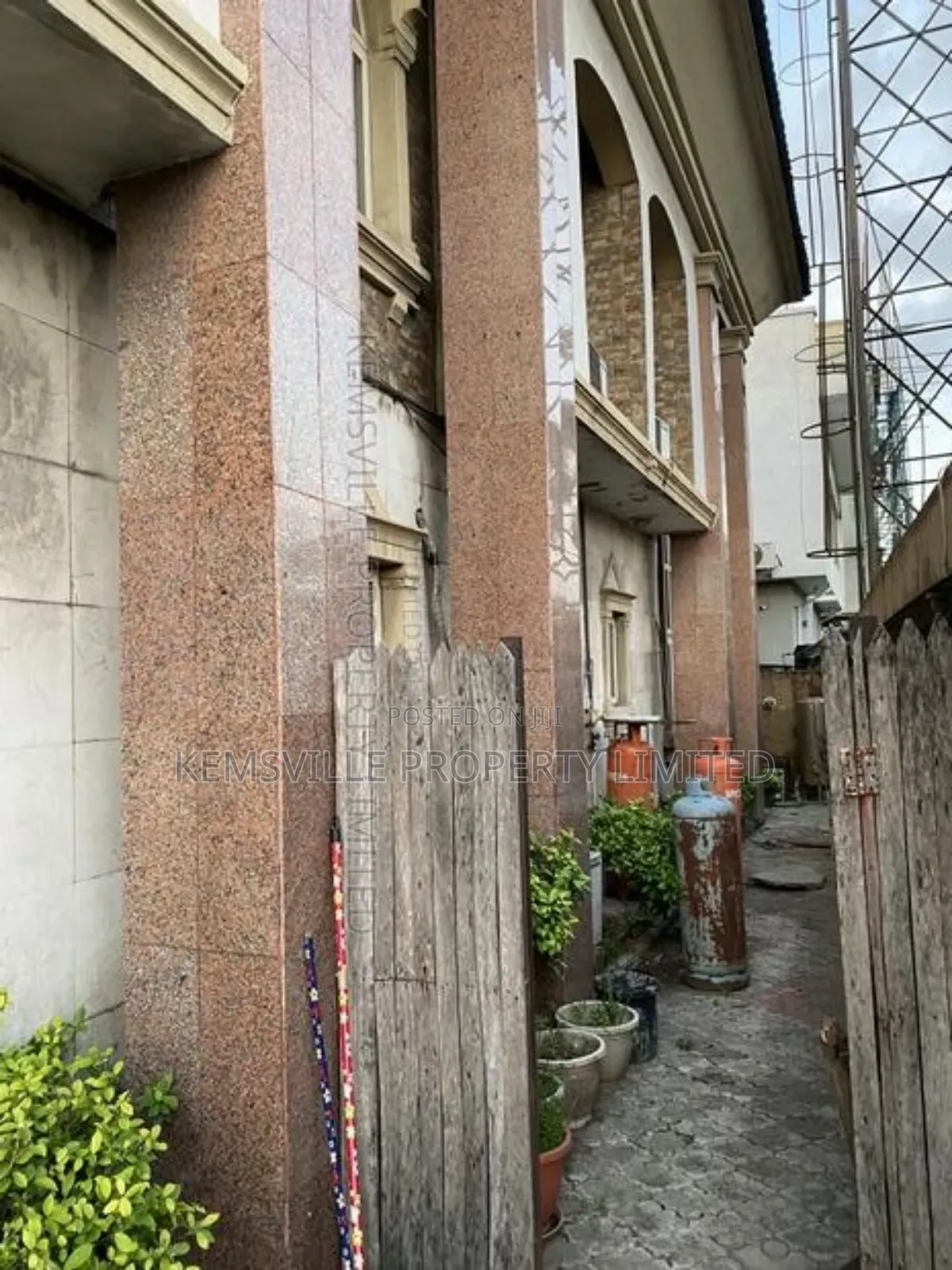 Furnished 2bdrm Block of Flats in Osborne Estate Victoria Island in Victoria Island
