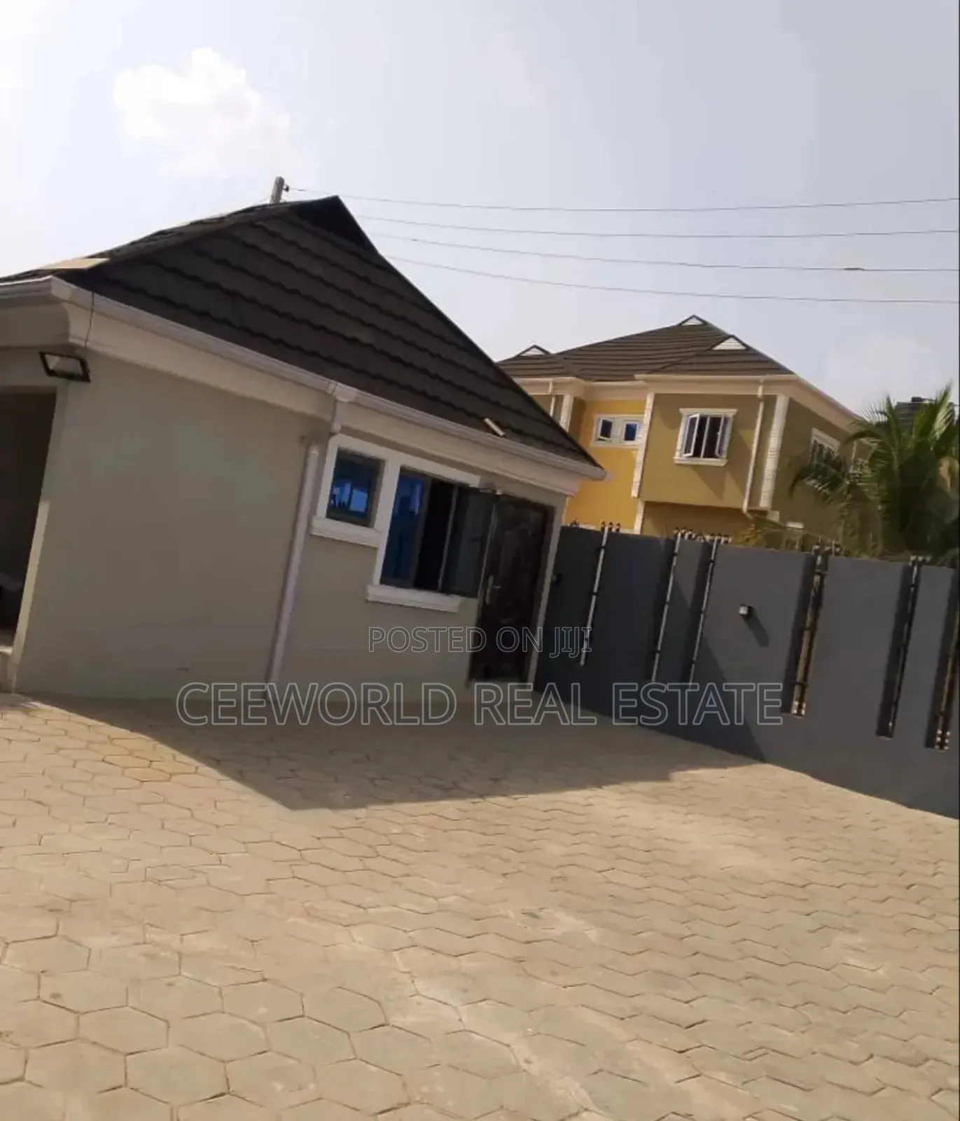4bdrm Duplex in Akuru Estate, Akala Express for sale in Akala Express