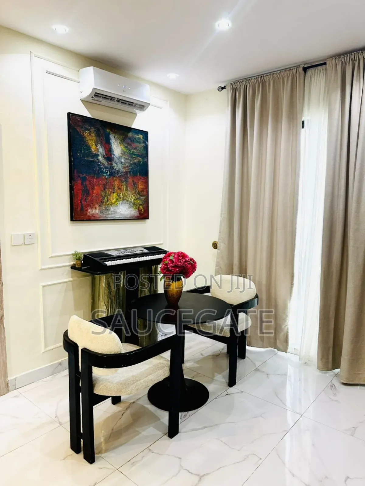 Furnished 2bdrm Block of Flats in Lekki Phase 1 for rent in Lekki