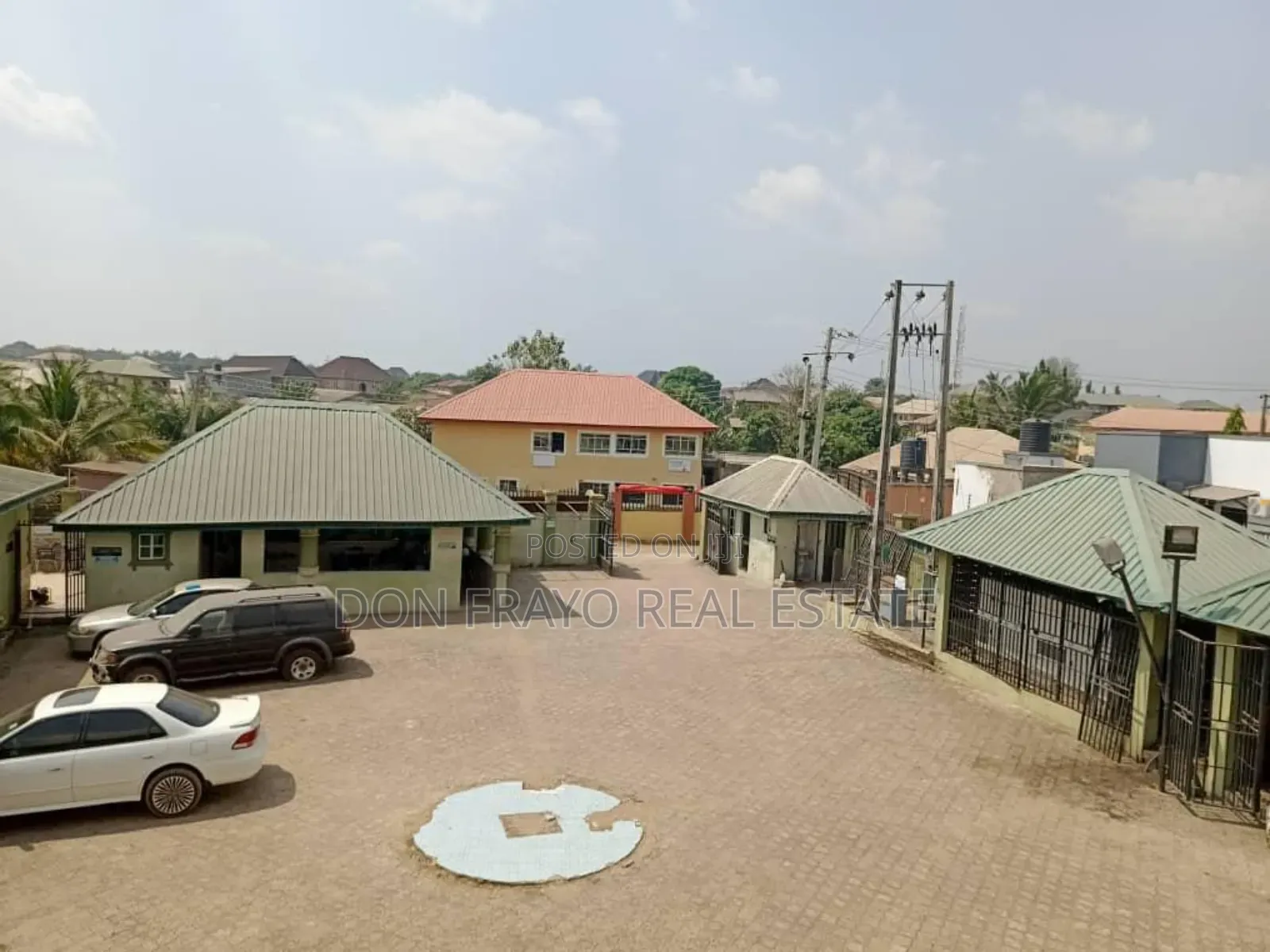 Functioning 44 Rooms Hotel for Sale Near Nihort Idishin in Idishin