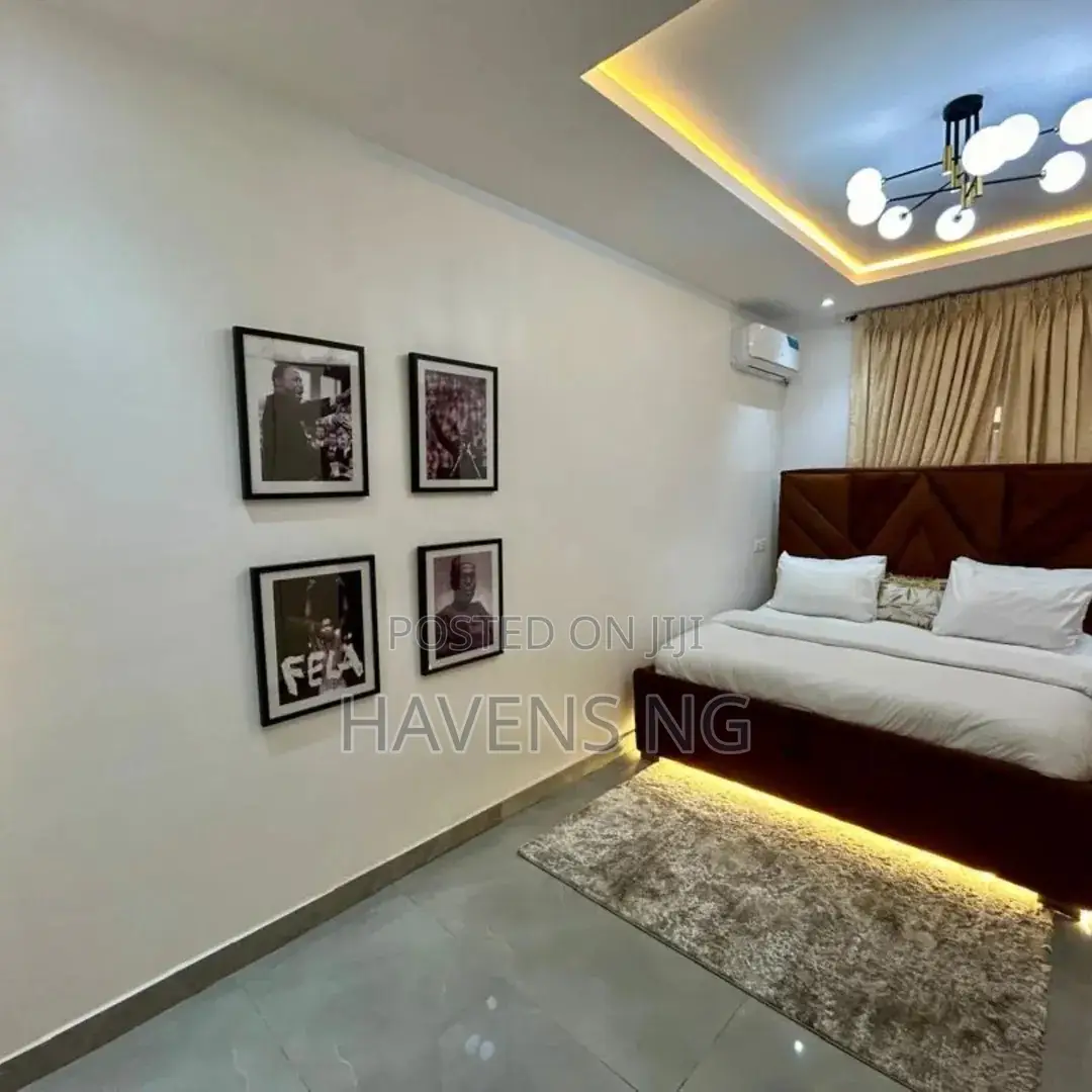 Premium 3-Bedroom Fully Furnished Shortlet Apartment in Lekki Phase 1