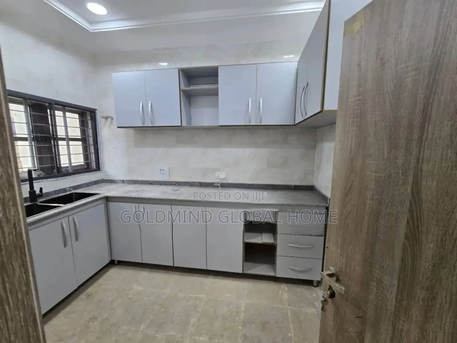 Furnished 2bdrm Block of Flats in Idu District for sale in Idu Industrial
