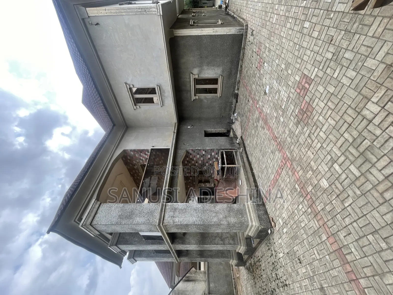 4bdrm Duplex in Gwarimpa Extension, Gwarinpa for sale in Gwarinpa