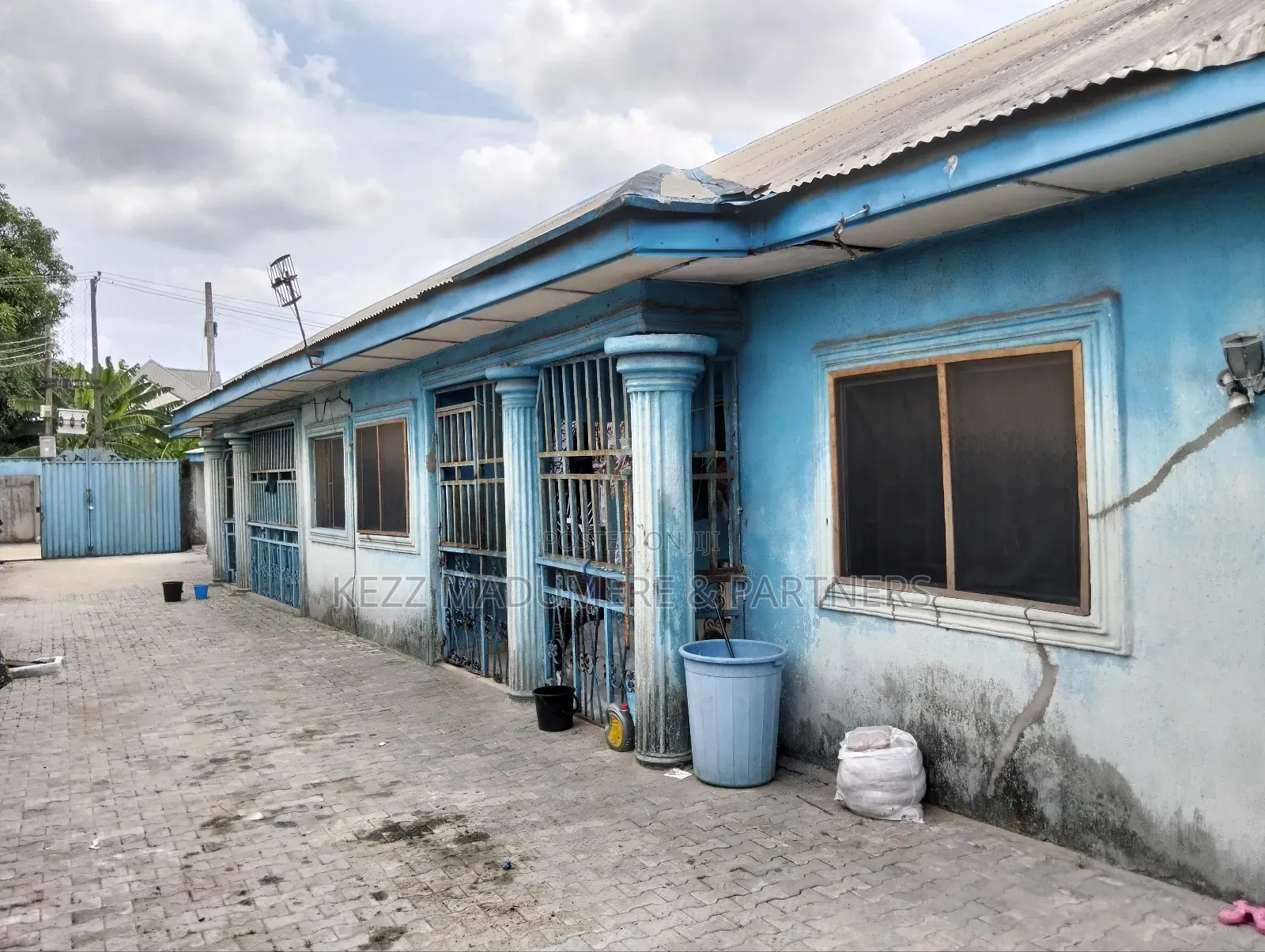 4bdrm Block of Flats in Rumuodomaya , Port for sale in Port-Harcourt